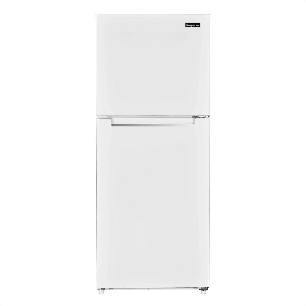 GuestSupply US | Magic Chef Refrigerator with Top Freezer, 10.1 Cu